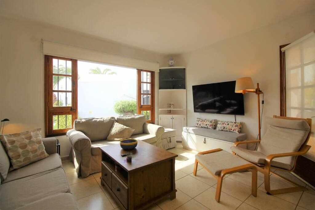 Ferienwohnung Casa Barbara En Playa Bastian Costa Teguise Exterior foto