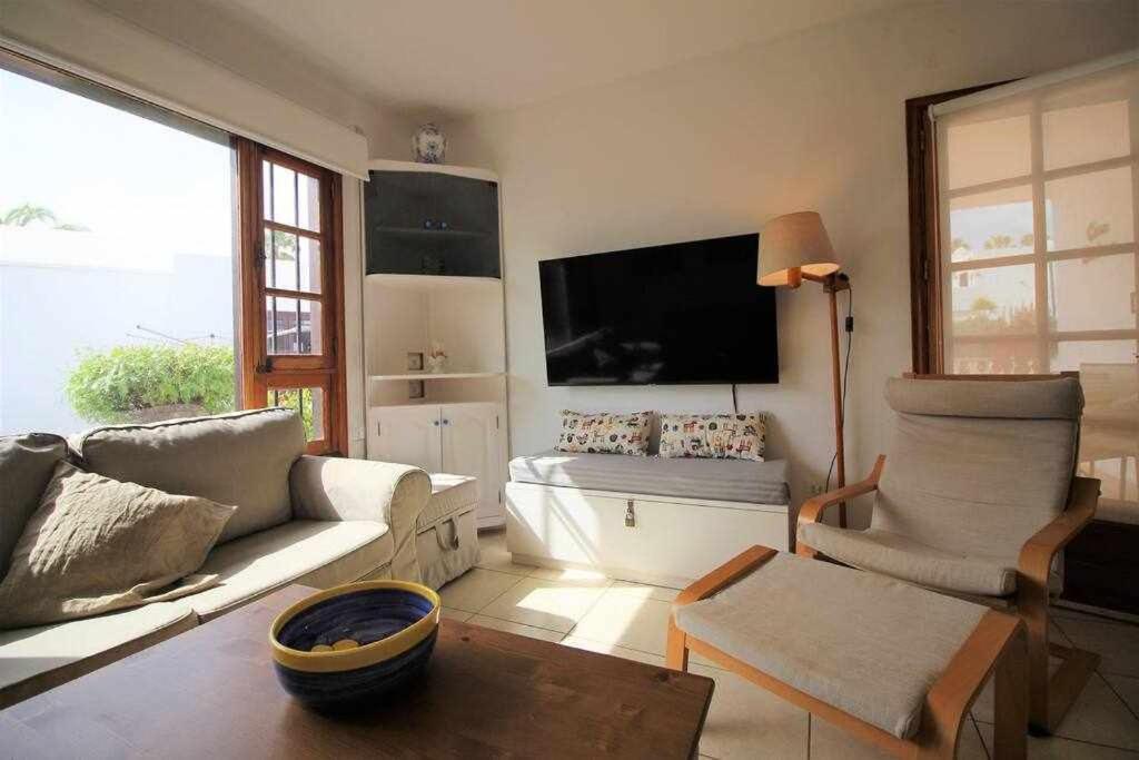 Ferienwohnung Casa Barbara En Playa Bastian Costa Teguise Exterior foto